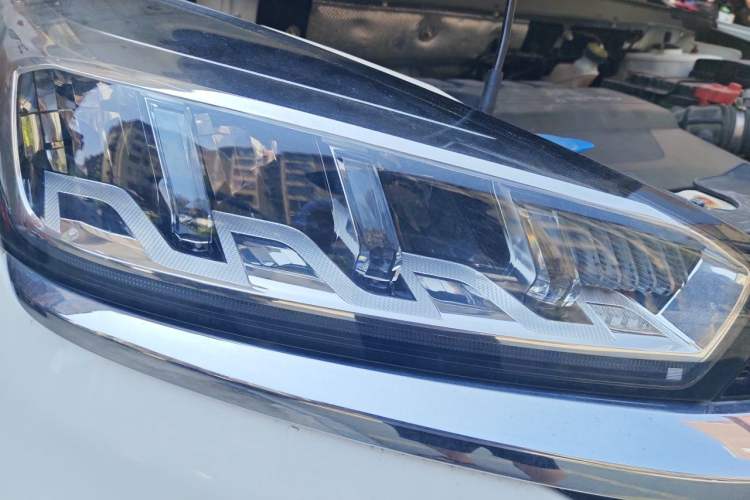 Used Chery Tiggo 8 2019 1.6 TGDI Automatic Elite Model Right Front Headlight