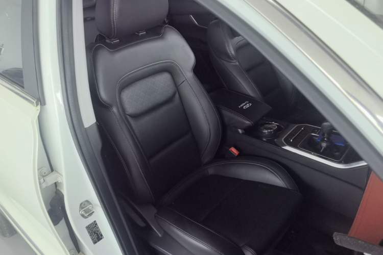 Used Chery Tiggo 8 2019 1.5 TCI Manual Elite Model Right Front Seat