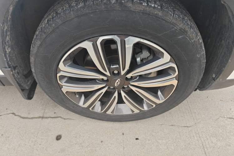 Used Chery Tiggo 8 2019 1.6 TGDI Automatic Fashion Edition Right Front Wheel Hub