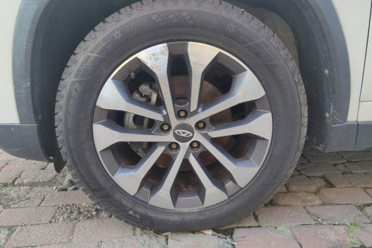 Used Chery Tiggo 8 2019 1.5 TCI Manual Elite Model Right Front Wheel Hub