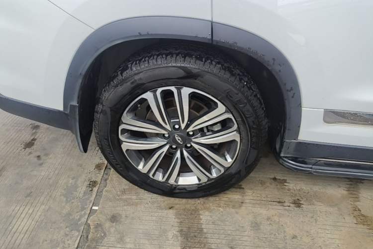Used Chery Tiggo 8 2019 1.6 TGDI Automatic Prestige Model Right Rear Wheel Hub