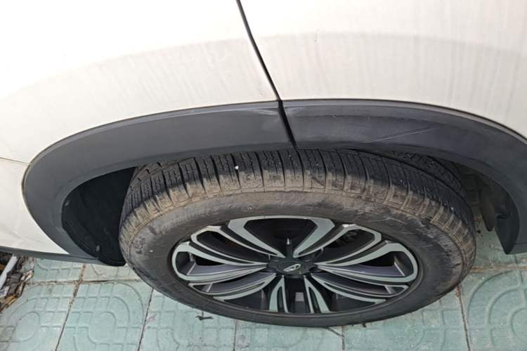 Used Chery Tiggo 8 2019 1.6 TGDI Automatic Luxury Model Right Rear Wheel Hub