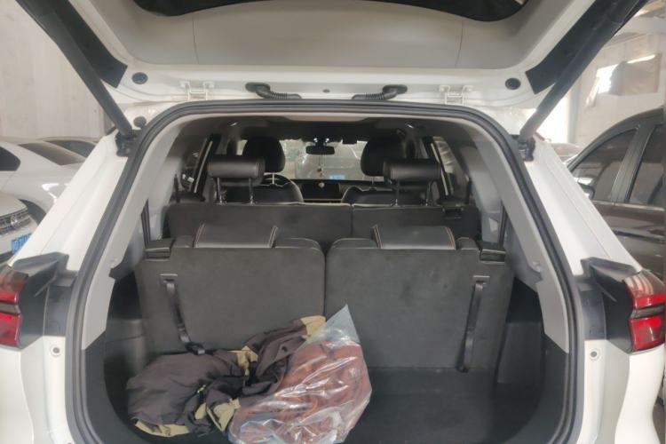 Used Chery Tiggo 8 2019 1.6 TGDI Automatic Elite Model Trunk