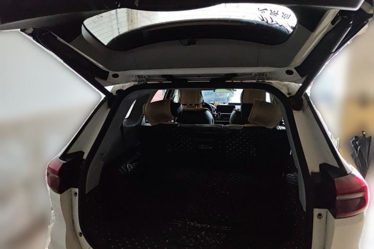 Used Chery Tiggo 8 2019 1.6 TGDI Automatic Elite Model Trunk
