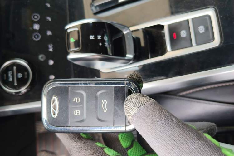 Used Chery Tiggo 8 2019 1.6 TGDI Automatic Luxury Model Vehicle Key