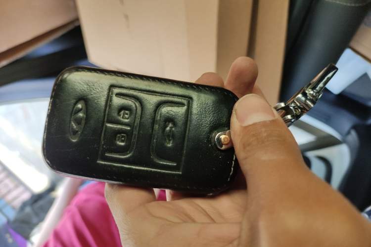 Used Chery Tiggo 8 2019 1.5 TCI Manual Elite Model Vehicle Key