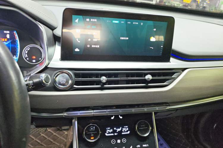 Used Chery Tiggo 8 2019 1.6 TGDI Automatic Luxury Model Audio And AC Panel