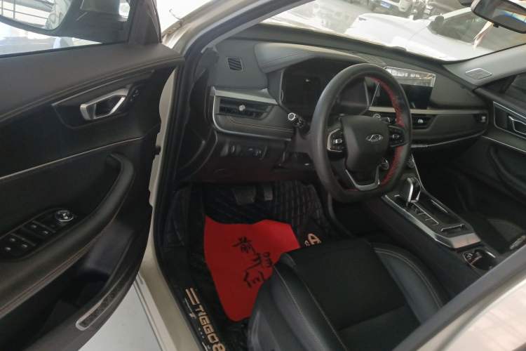 Used Chery Tiggo 8 2019 1.6 TGDI Automatic Elite Model Driver Seat