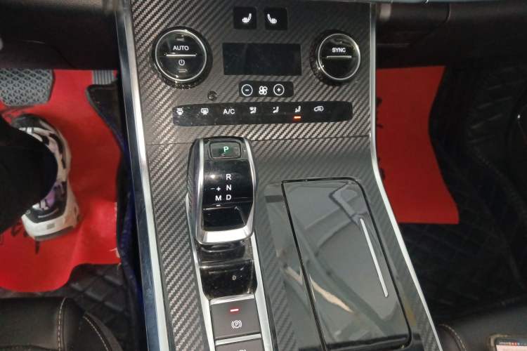 Used Chery Tiggo 8 2019 1.6 TGDI Automatic Elite Model Gear Lever