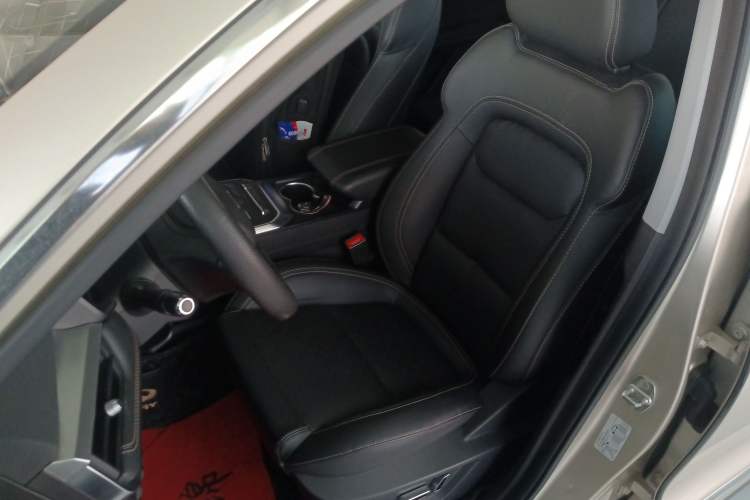 Used Chery Tiggo 8 2019 1.6 TGDI Automatic Elite Model Left Front Seat