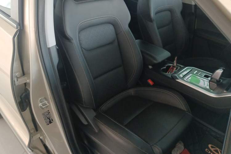 Used Chery Tiggo 8 2019 1.6 TGDI Automatic Elite Model Right Front Seat