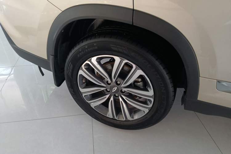 Used Chery Tiggo 8 2019 1.6 TGDI Automatic Elite Model Right Rear Wheel Hub