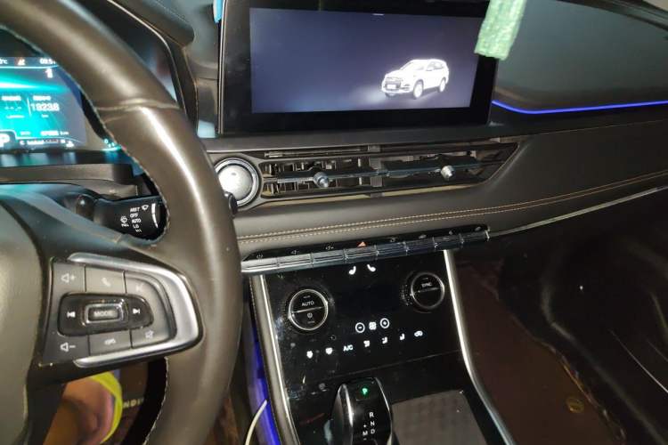 Used Chery Tiggo 8 2020 290TGDI Automatic Elite Edition Audio And AC Panel