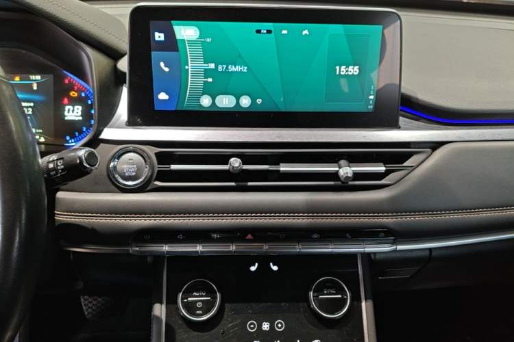 Used Chery Tiggo 8 2020 Facelifted Version 290TGDI Automatic Elite Edition Audio And AC Panel