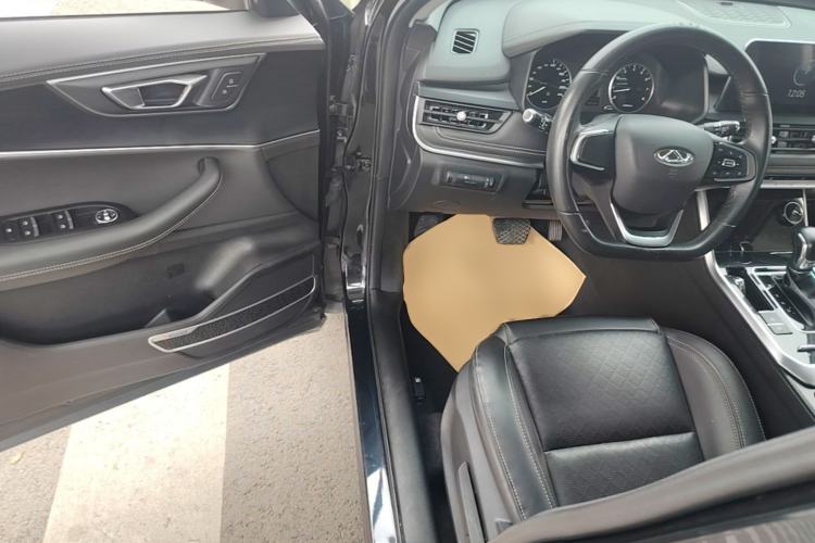 Used Chery Tiggo 8 2020 1.5 TCI Automatic Exclusive Edition 7-Seater Driver Seat