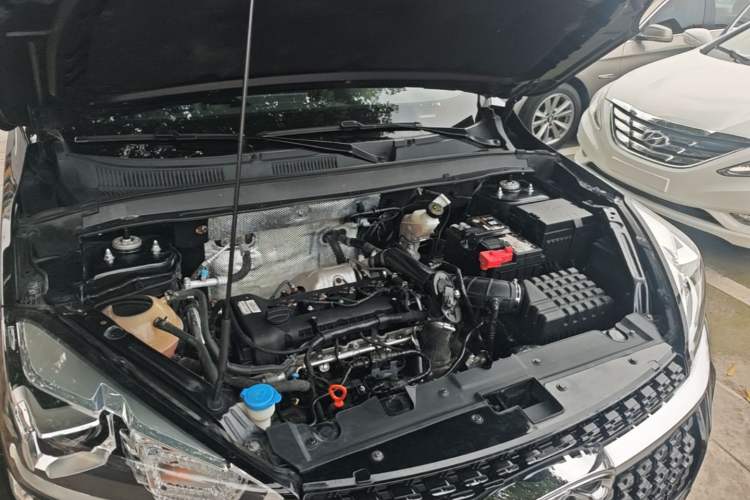 Used Chery Tiggo 8 2020 1.5 TCI Automatic Exclusive Edition 7-Seater Engine Bay