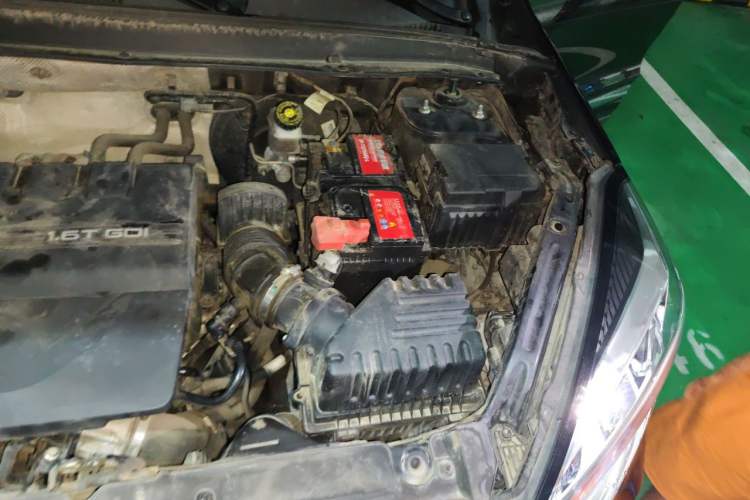 Used Chery Tiggo 8 2020 290TGDI Automatic Elite Edition Engine Bay Left