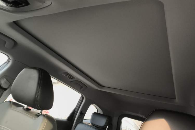 Used Chery Tiggo 8 2020 Facelifted Version 290TGDI Automatic Elite Edition Headliner