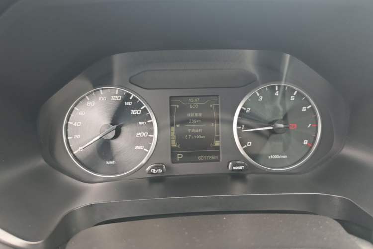 Used Chery Tiggo 8 2020 1.5 TCI Automatic Exclusive Edition 7-Seater Instrument Cluster