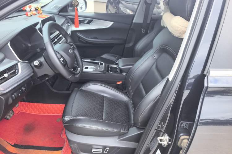 Used Chery Tiggo 8 2020 Revised Version 290TGDI Automatic Luxury Edition Interior 4