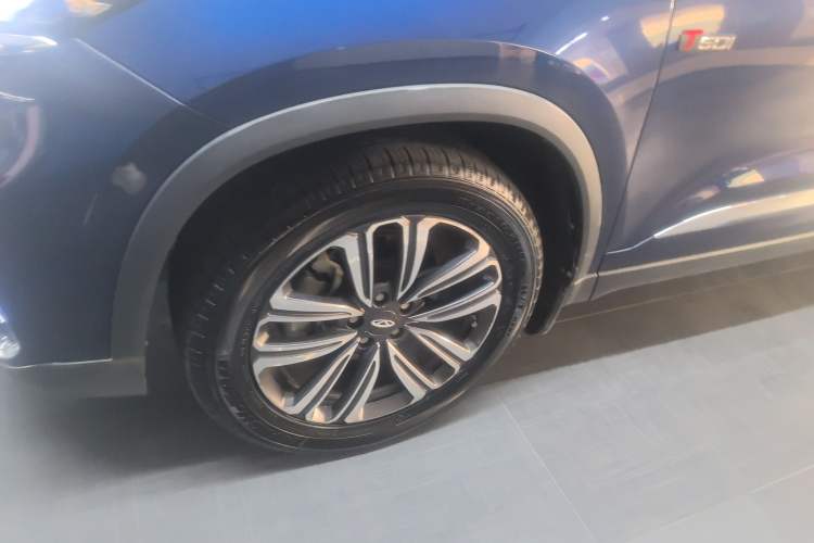 Used Chery Tiggo 8 2020 Facelifted Version 290TGDI Automatic Elite Edition Left Front Wheel Hub