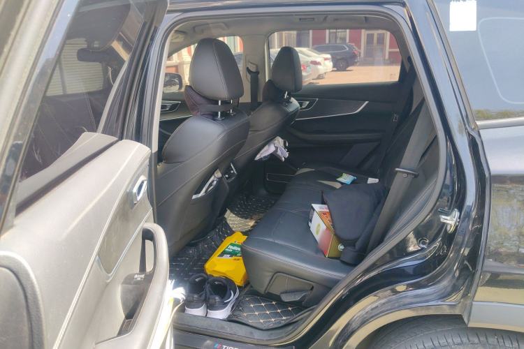 Used Chery Tiggo 8 2020 1.5 TCI Manual Special Edition 5 Seats Left Rear Seat