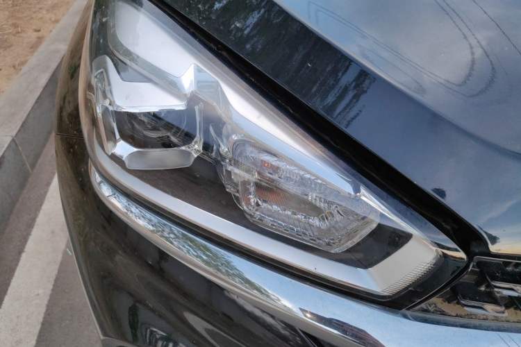 Used Chery Tiggo 8 2020 1.5 TCI Manual Special Edition 7-Seater Right Front Headlight