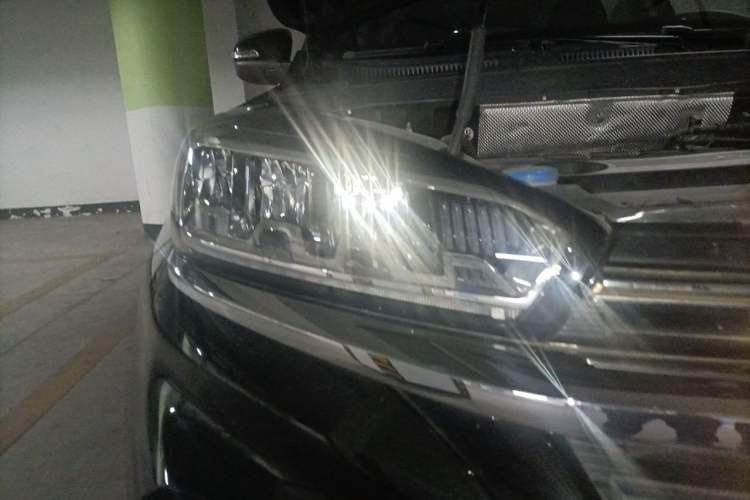 Used Chery Tiggo 8 2020 Facelifted Version 290TGDI Automatic Elite Edition Right Front Headlight