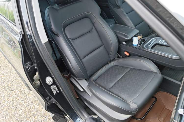 Used Chery Tiggo 8 2020 290TGDI Automatic Elite Edition Right Front Seat