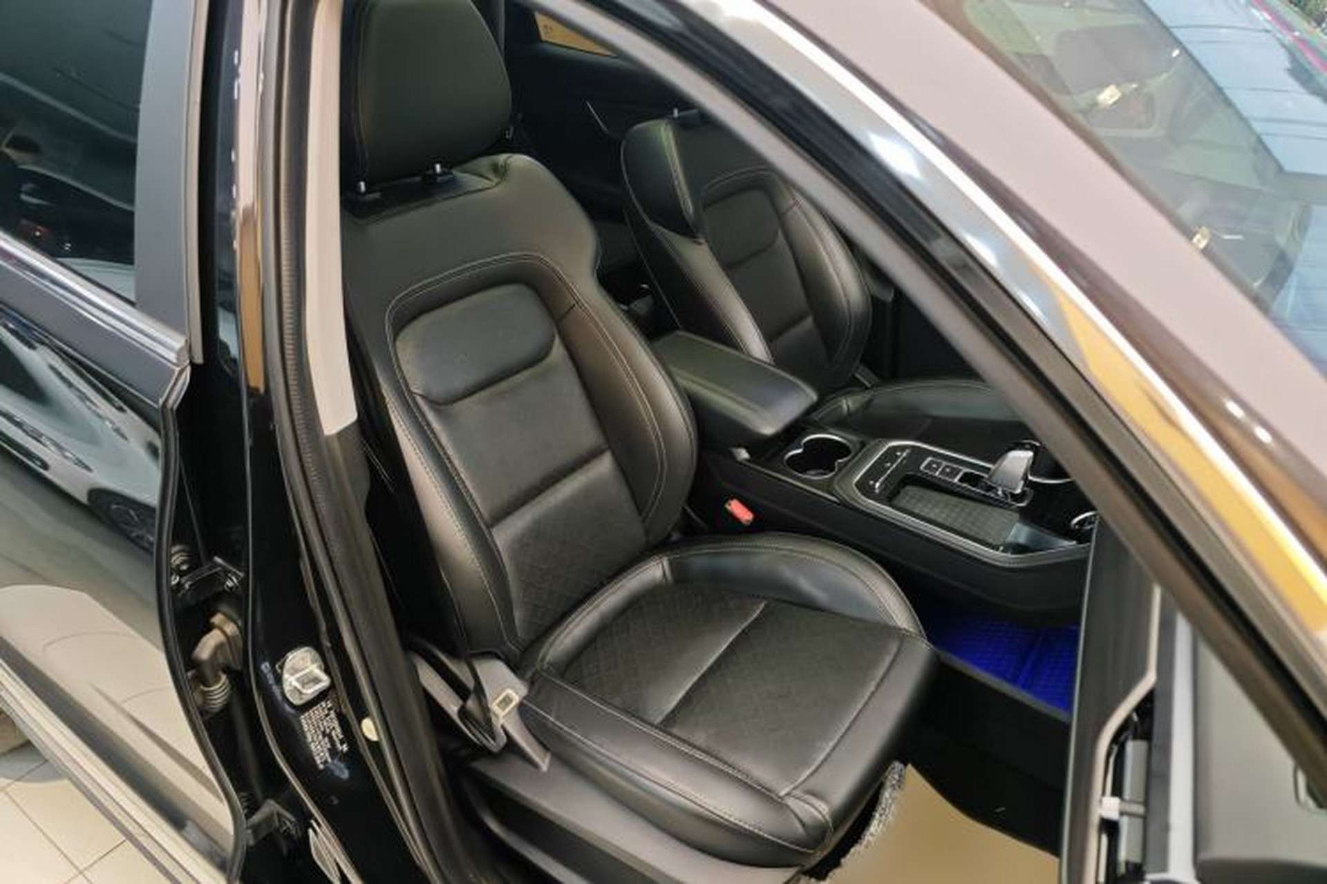 Used Chery Tiggo 8 2020 290TGDI Automatic Luxury Edition Right Front Seat
