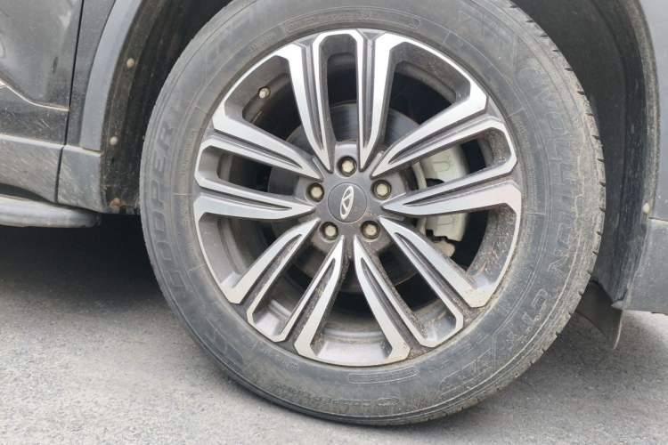 Used Chery Tiggo 8 2020 290TGDI Automatic Elite Edition Right Front Wheel Hub