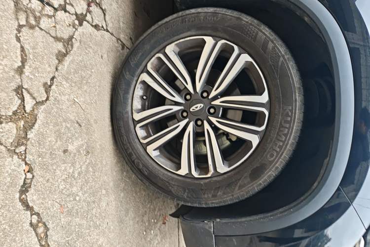 Used Chery Tiggo 8 2020 Revised Version 290TGDI Automatic Luxury Edition Right Front Wheel Hub