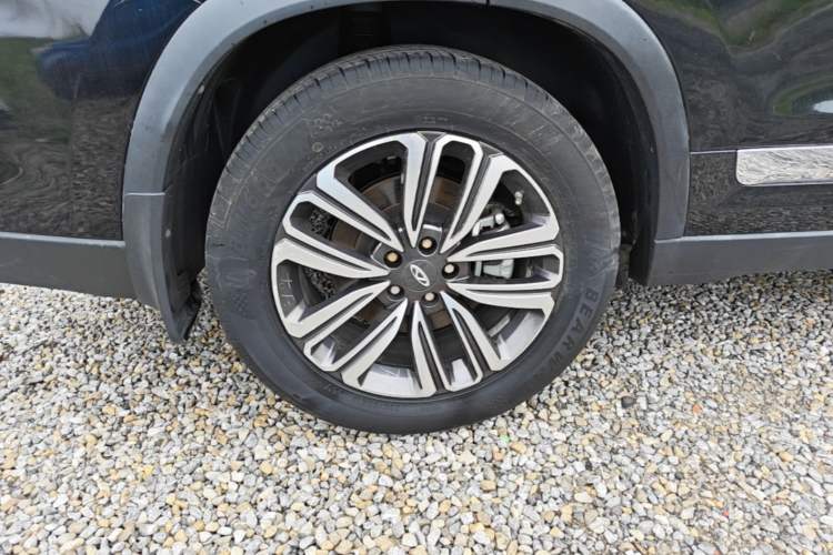 Used Chery Tiggo 8 2020 290TGDI Automatic Elite Edition Right Rear Wheel Hub