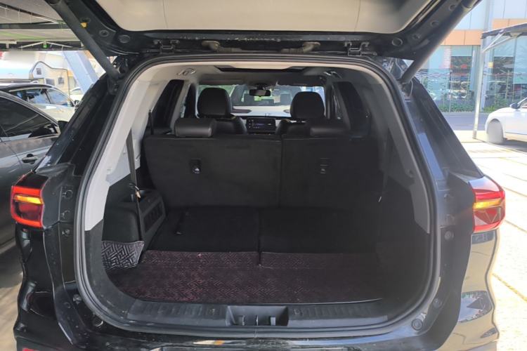 Used Chery Tiggo 8 2020 290TGDI Automatic Elite Edition Trunk