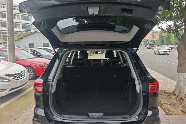 Used Chery Tiggo 8 2020 1.5 TCI Automatic Exclusive Edition 7-Seater Trunk