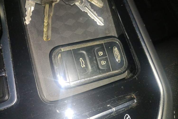 Used Chery Tiggo 8 2020 Facelifted Version 290TGDI Automatic Elite Edition Vehicle Key