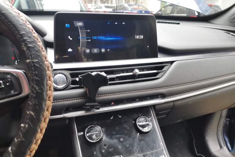 Used Chery Tiggo 8 2020 290TGDI Automatic Elite Edition Audio And AC Panel