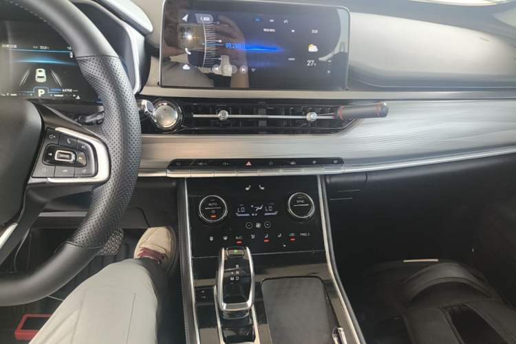 Used Chery Tiggo 8 2020 Revised Version 290TGDI Automatic Luxury Edition Audio And AC Panel