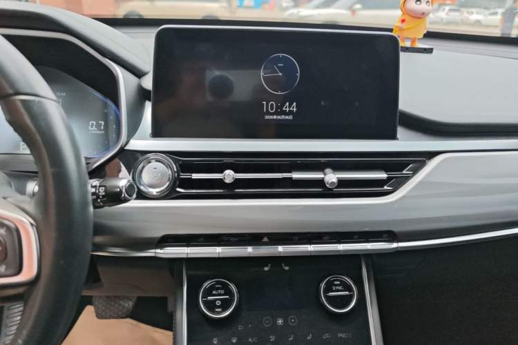 Used Chery Tiggo 8 2020 Revised Version 290TGDI Automatic Luxury Edition Audio And AC Panel