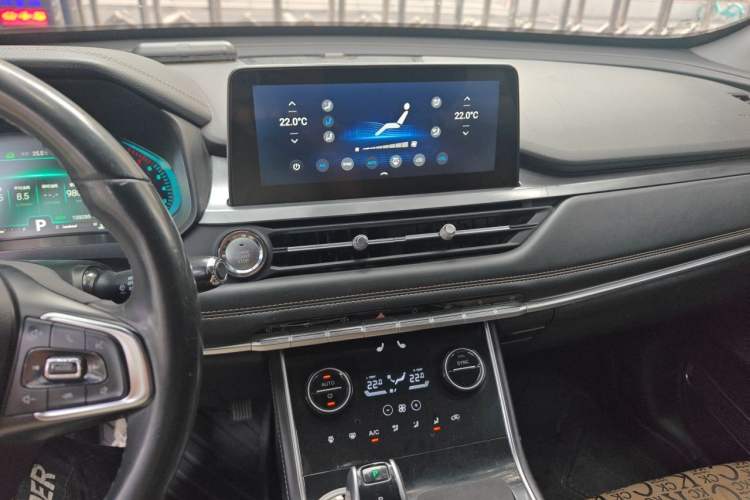 Used Chery Tiggo 8 2020 Facelifted Version 290TGDI Automatic Elite Edition Audio And AC Panel