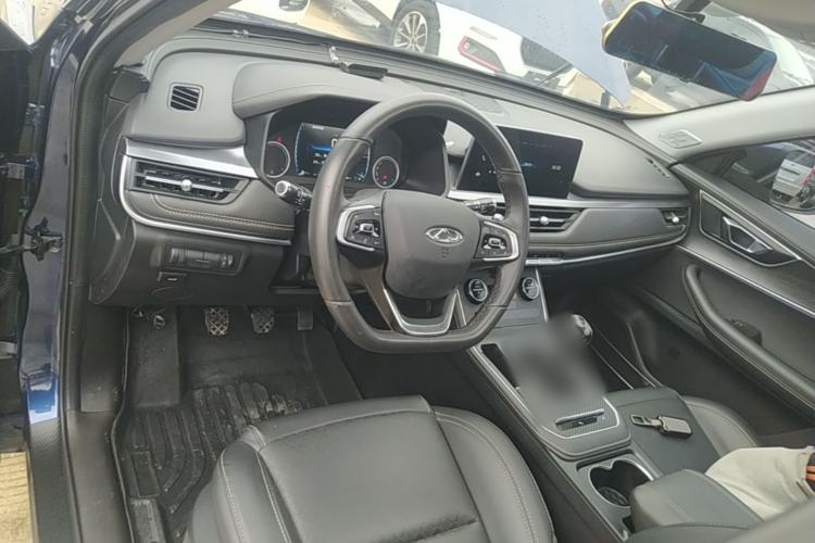 Used Chery Tiggo 8 2020 230TCI Manual Elite Edition Center Console