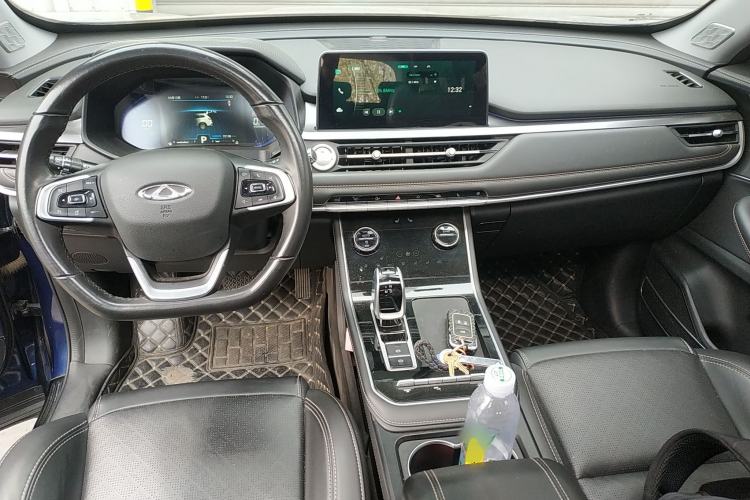 Used Chery Tiggo 8 2020 Facelifted Version 290TGDI Automatic Elite Edition Center Console
