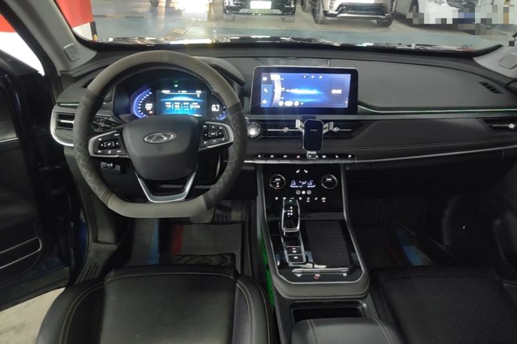 Used Chery Tiggo 8 2020 290TGDI Automatic Elite Edition Center Console