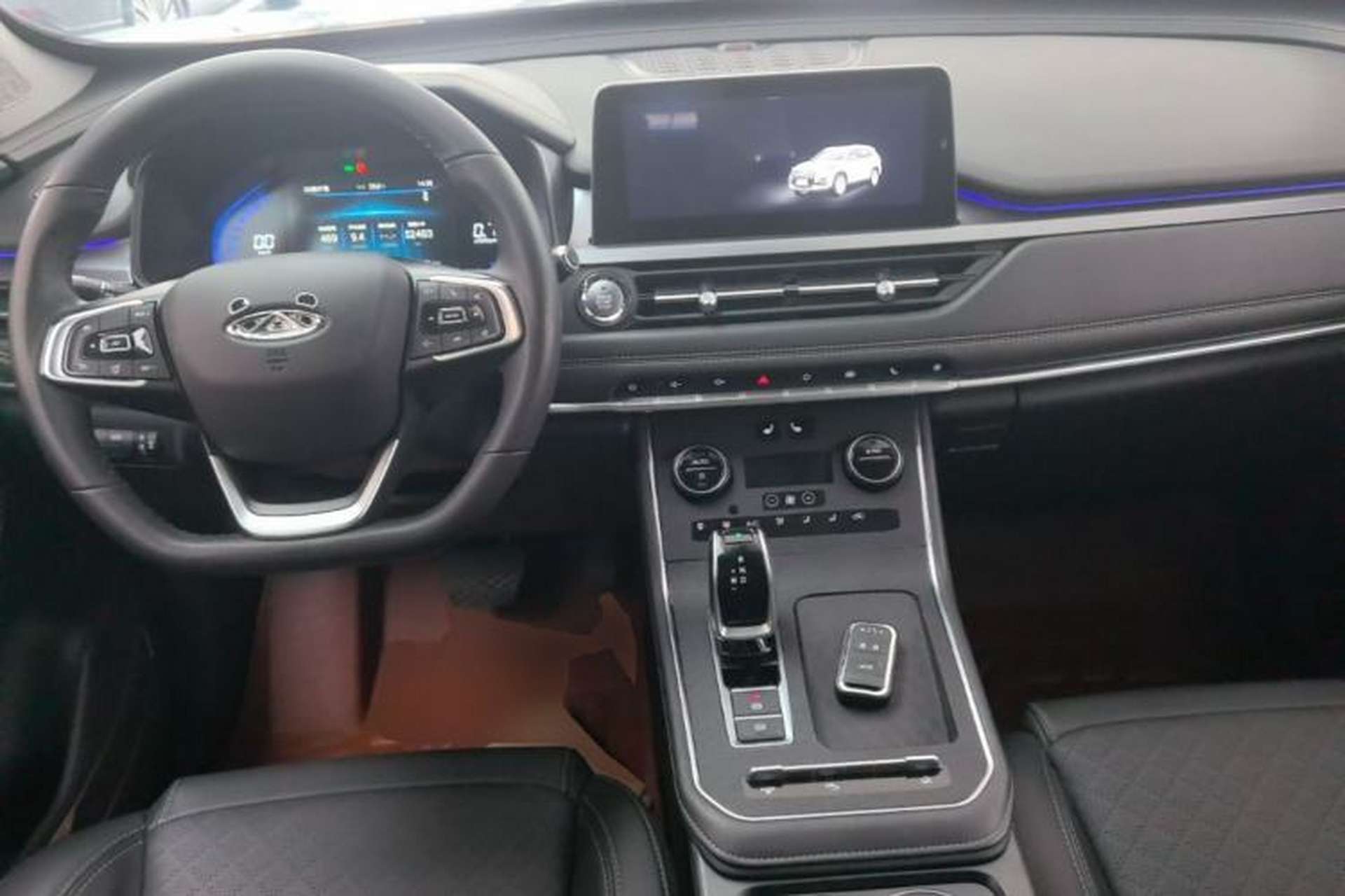 Used Chery Tiggo 8 2020 Facelifted Version 290TGDI Automatic Elite Edition Center Console