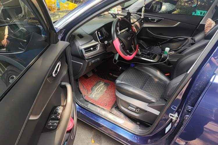 Used Chery Tiggo 8 2020 290TGDI Automatic Luxury Edition Big Six-Seater Driver Seat