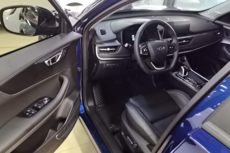 Used Chery Tiggo 8 2020 Facelifted Version 290TGDI Automatic Elite Edition Driver Seat