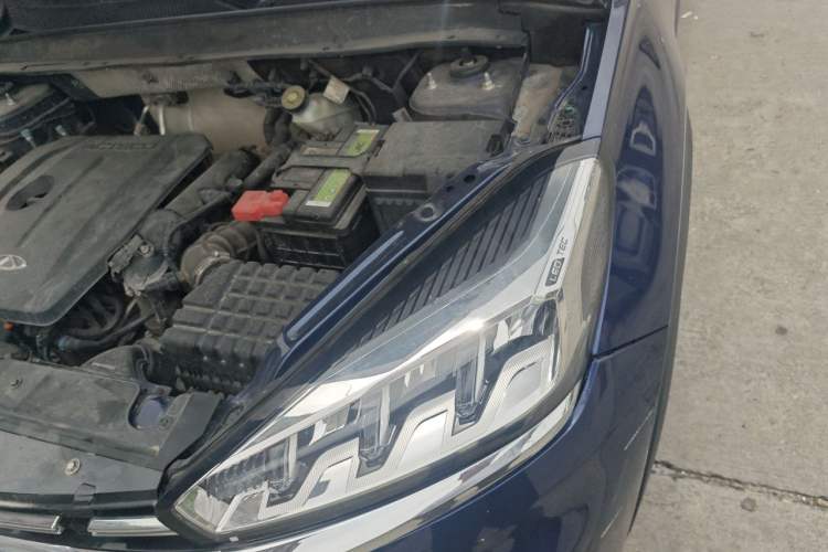 Used Chery Tiggo 8 2020 230TCI Automatic Elite Edition Engine Bay Left