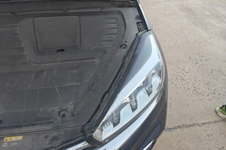 Used Chery Tiggo 8 2020 290TGDI Automatic Luxury Edition Engine Bay Left