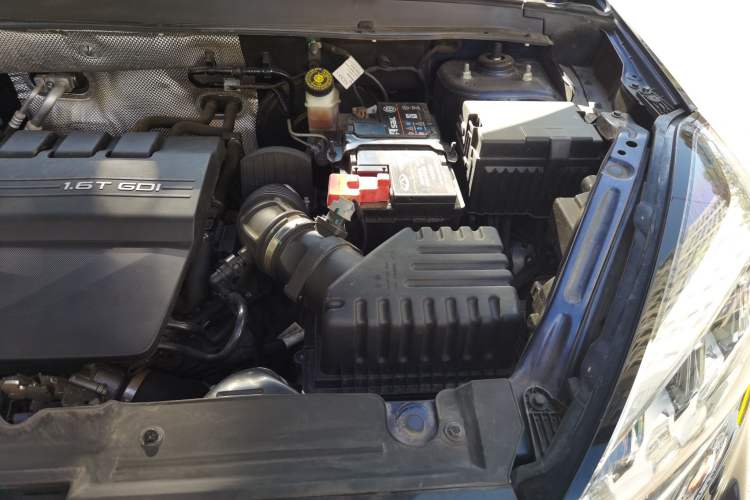 Used Chery Tiggo 8 2020 290TGDI Automatic Elite Edition Engine Bay Left