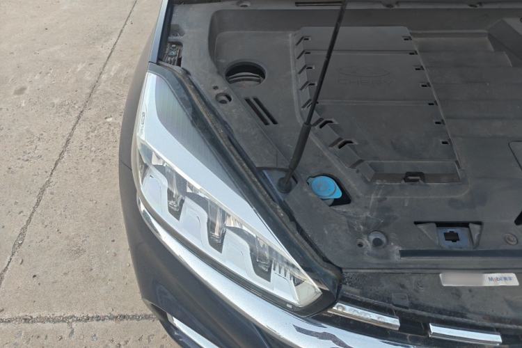 Used Chery Tiggo 8 2020 290TGDI Automatic Luxury Edition Engine Bay Right